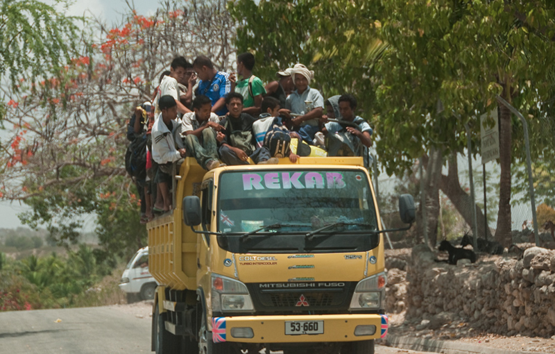 Transport public ; Route Lautem-Baucau, le long de la côte Nord